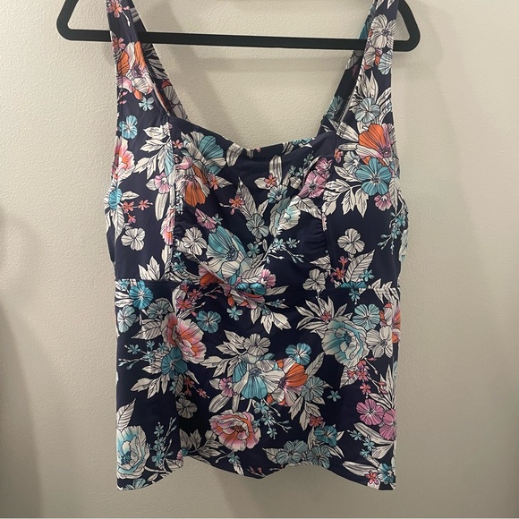 Lands End 2 piece Tankini swimsuit size 18 - Picture 2 of 6